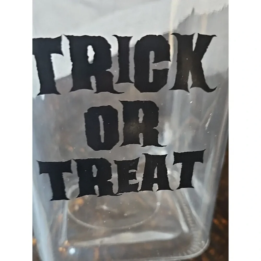 Halloween Skeleton Glass Jar Trick or Treat Spooky Candy Storage Wire Bail Lid